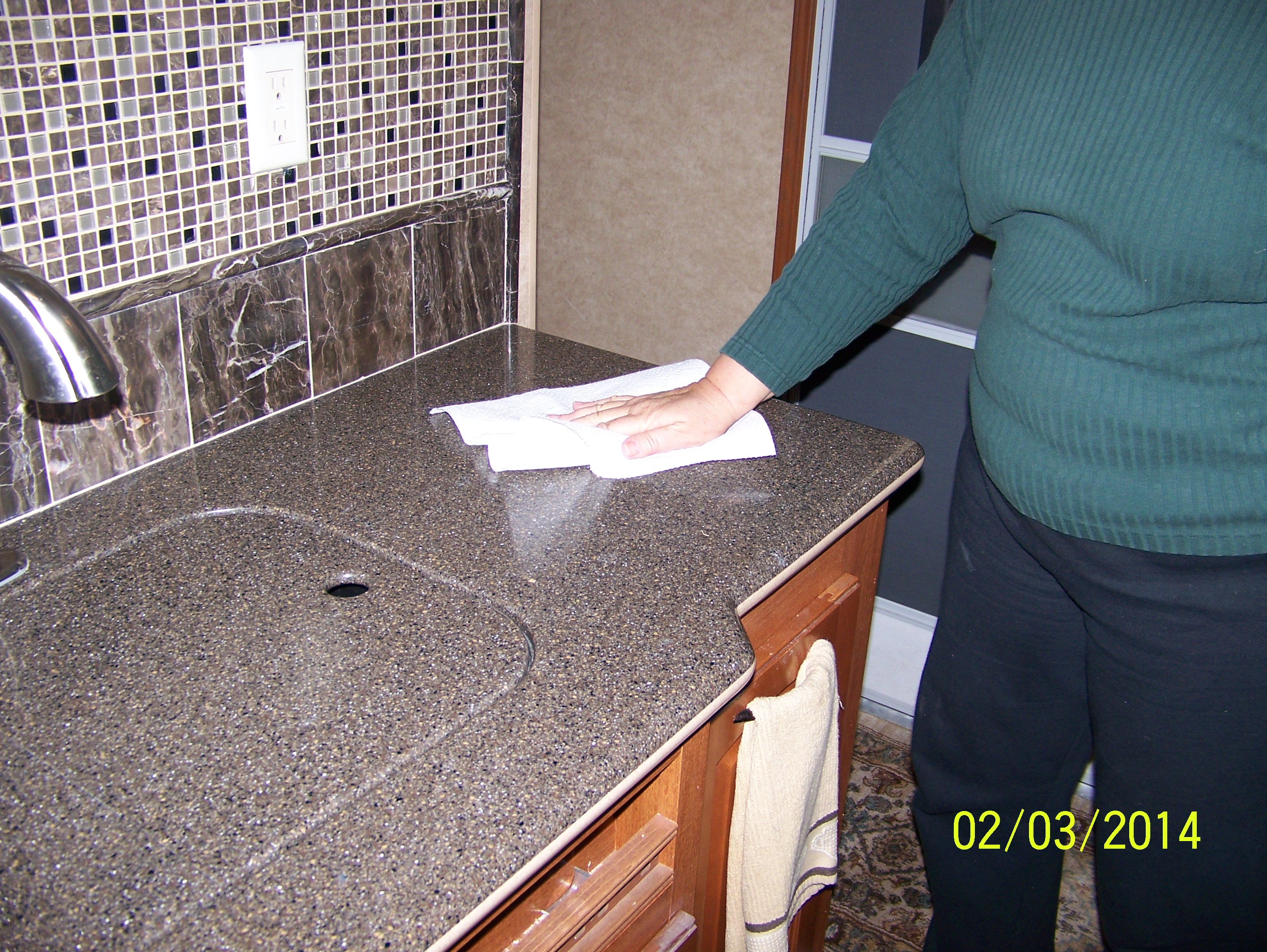 Counter Tops Cleaning And Waxing Corian Counter Tops
